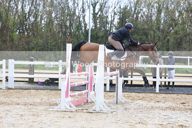 3E7A1588 - Class 6: Senior 1.05m