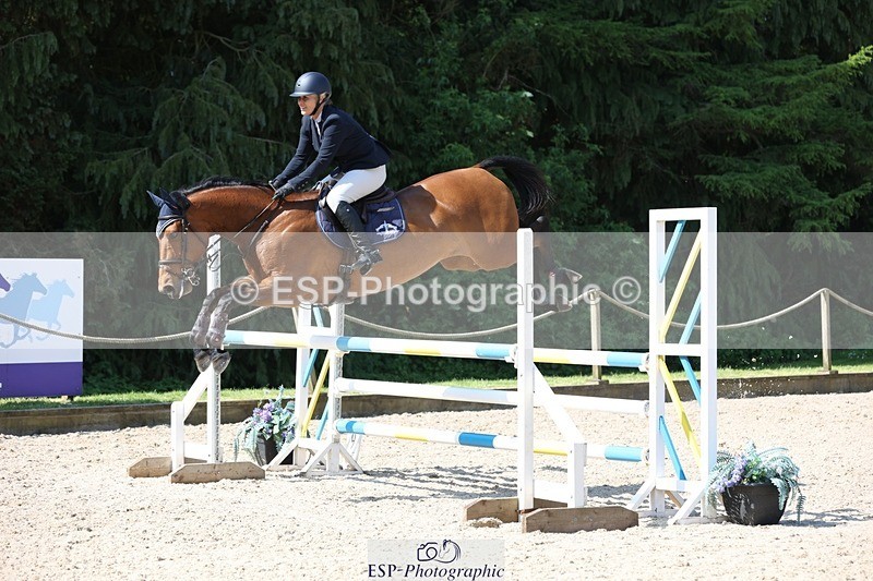 230513-103921-03939 - Cls 18 Snr 1.05m Open