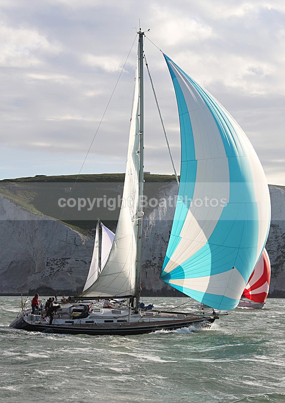 130601 GBR1314L WT7A7457 - ROUND THE ISLAND RACE - 1st June 2013