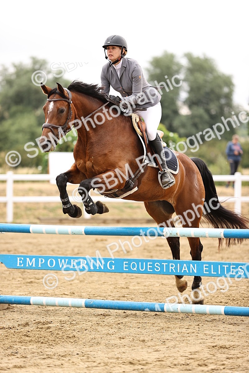 SBM_024736 - Class 9 - Senior British Novice - 90cm