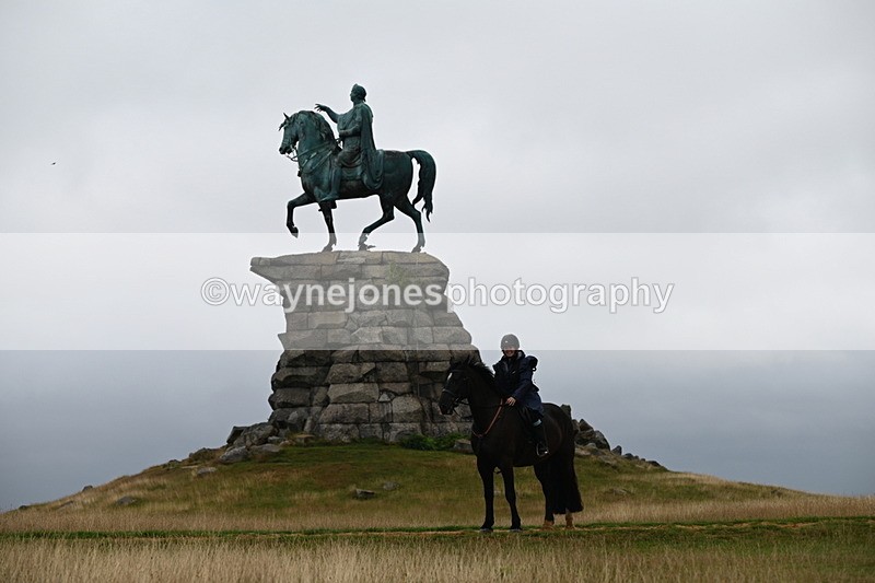 DSC_0208 - Time at Statue 09:51 to 10:54