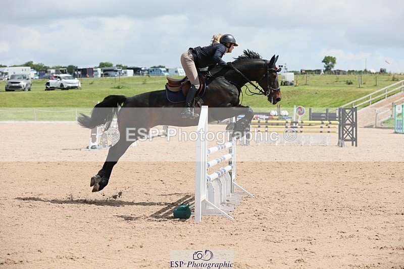 250525-105759-07635 - Cla 27 A&B 1.05 & 1.10m Snr Gran Prix