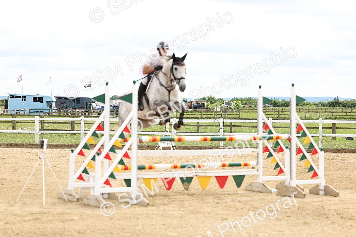 SBM_006106 - Class 19 - Senior Newcomers - 1.10m