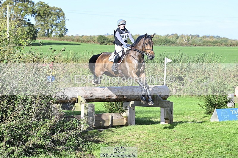 251024A-115122-08821 - B-101-Jemima.Stratton