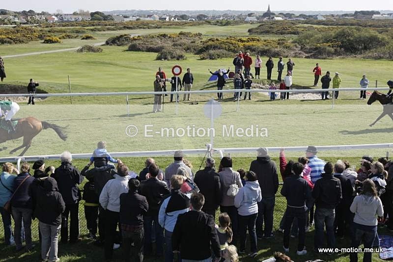Race 4 7 - Gsy Race Finish Line 03/05/10