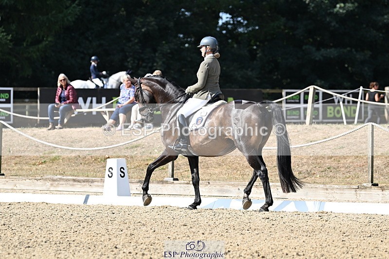 250810A-103107-05206 - 089-Amy.SchiesslActive.Sophocles