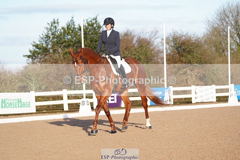 241214-104138-00236 - 136-NATALIE.PASSMORE-U.Legend