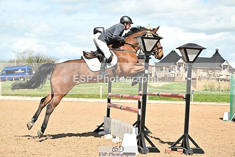 250416-134301-01209 - Cls 4 Newcomers and 1.10m