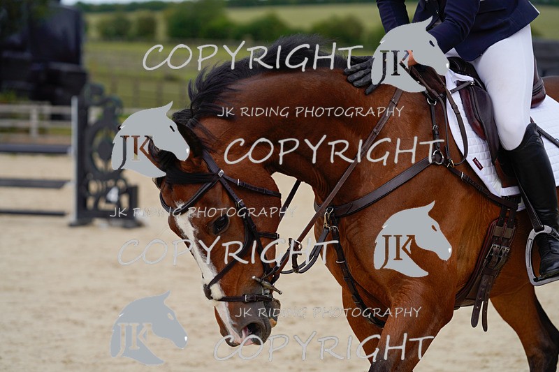 _DSC7626 - 1m clear round