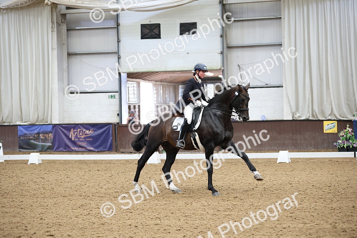 SBM_004409 - Class 9 - FEI Inter 1 Gold - 15.55-16.43