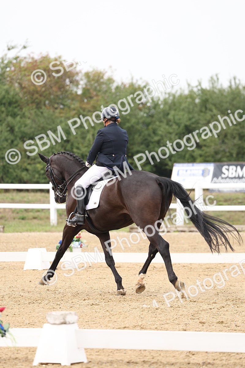 SBM_008143 - Class 10 - FEI INT I - 16.10-16.50