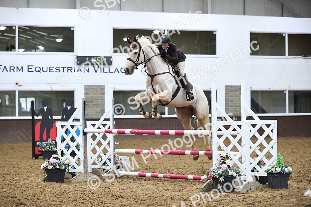 SBM_007565 - Class 19 - Senior Newcomers 1.10m