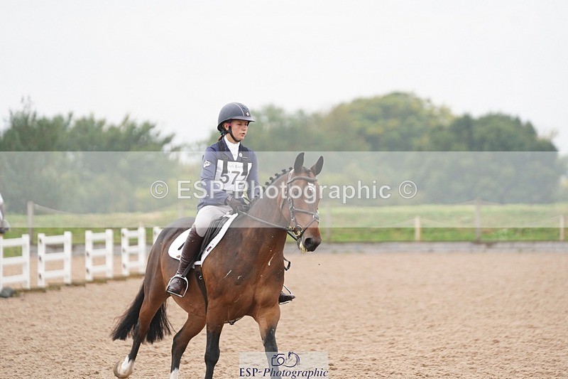 240901A-143026-10046 - 572-Molly.Swain-SOCKS