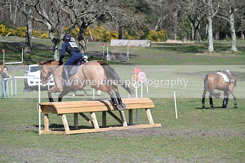 WJ7_1323 - XC Time 13:35 to 13:40