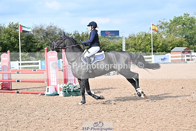 241004A-123639-01951 - Fri 09 95cm Amateur Quals