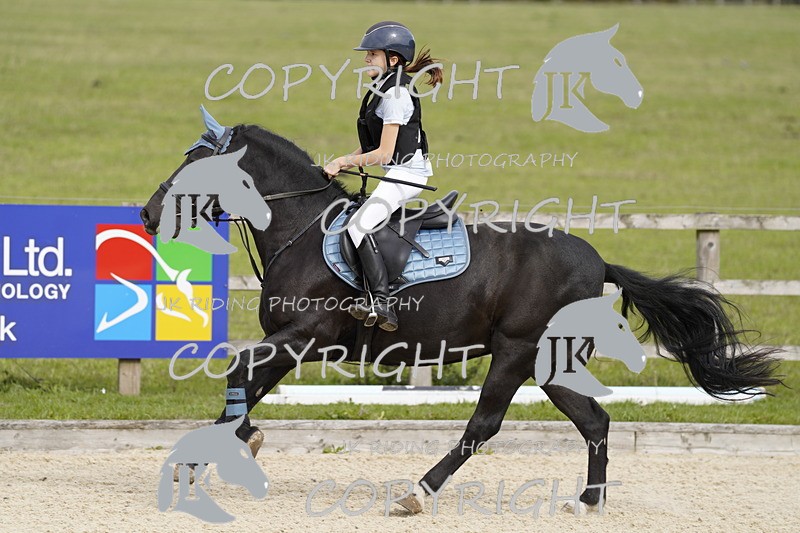 _DSC0256 - Class 2 40cm