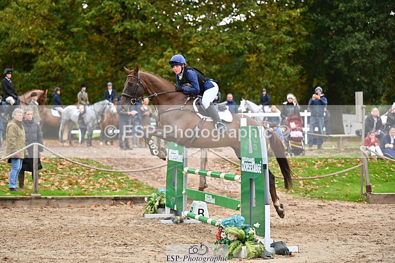 251026A-142429-25117 - G-503-Bethan.ODell