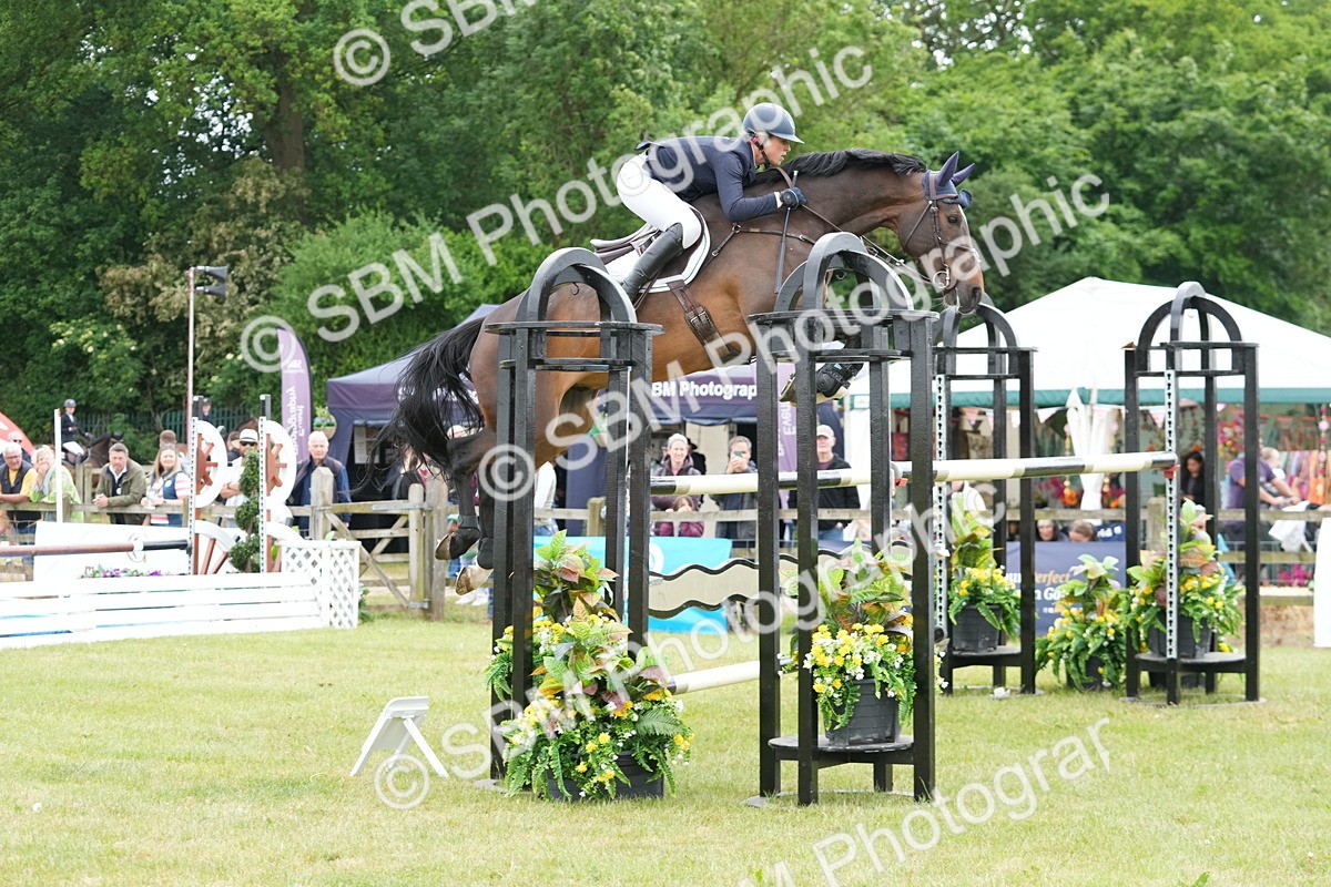 SBM_05231 - Class 201 - British Horse Feeds Speedi Beet Horse of the Year Show Grade  C