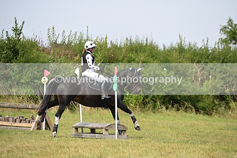 WJ6_1160 - 60cm XC Time 12:34 to 12:54