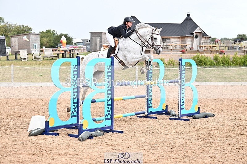 250827B-142804-00739 - Cls 6 Snr Fox 1.20m & Cls 7 1.30m