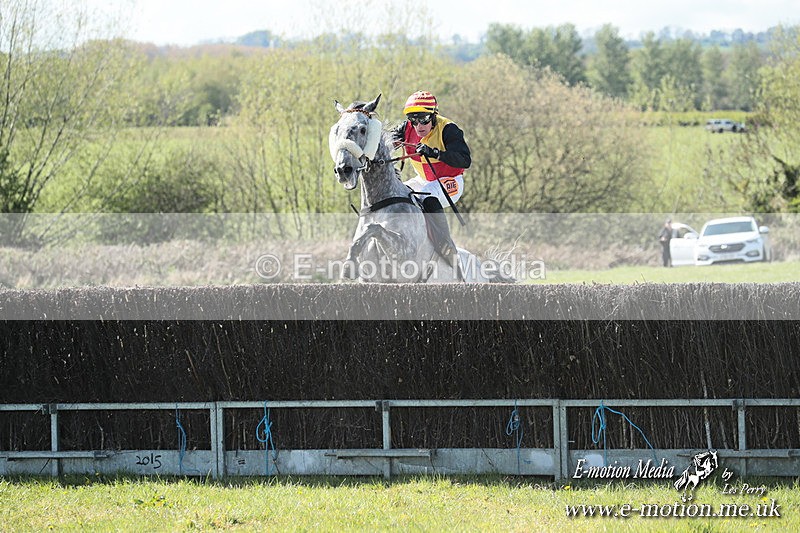 PtP 210425  1051 - Paxford Races Easter Monday 21/04/25