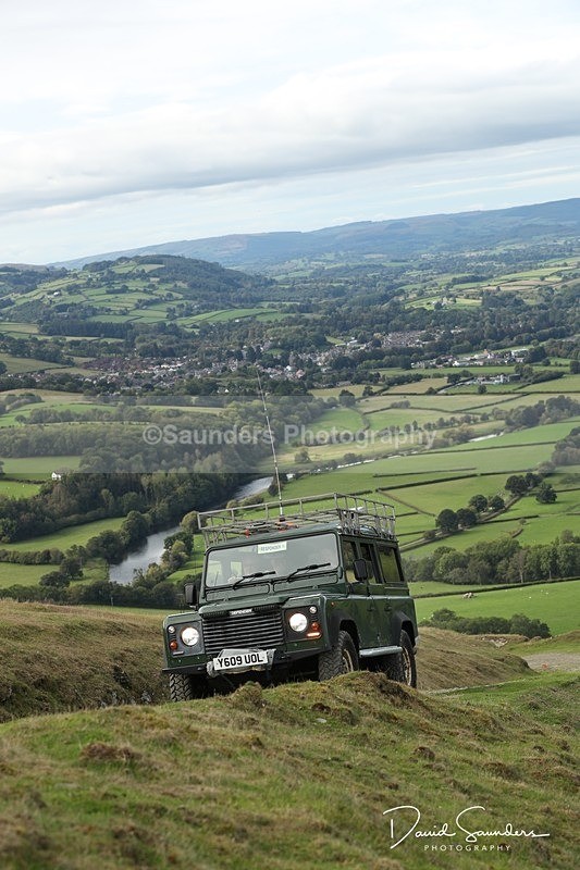 SPXX3373 - Land Rover