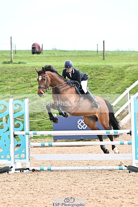 250416-122645-00823 - Cls 3 Snr 1.05m Open