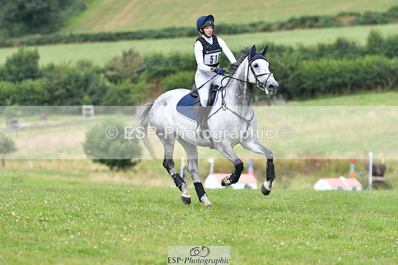 240804-135504-15022 - 516-Angelique_Thomas-CARRERA_HFS_Z