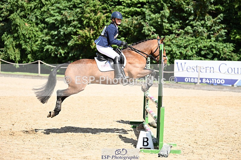 240824X-141003-29245 - 80cm Round 2 13.30 to 14.30