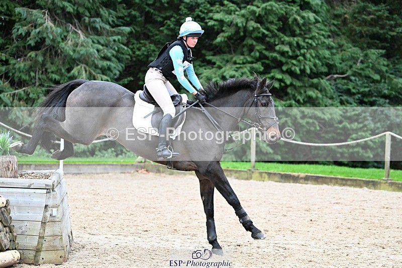 241116-141844-01930 - Cls 3 90-95cm