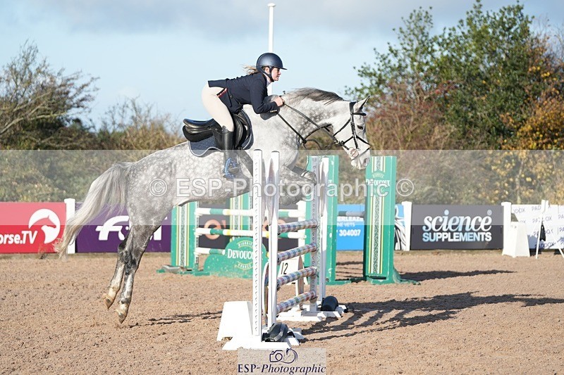 251108-101152-02067 - Cls 11 Snr 1.05m Open