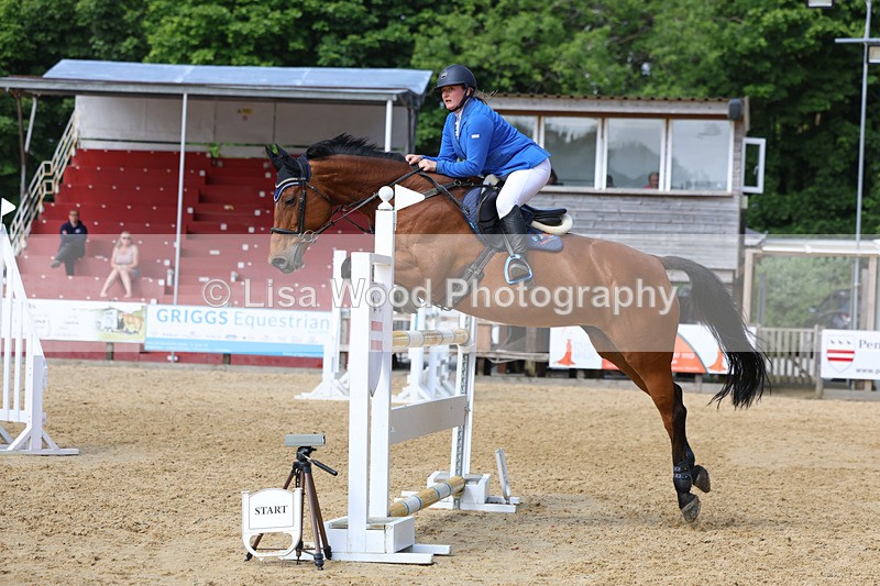 3E7A1259 - Class 14: Senior 1.15m Open