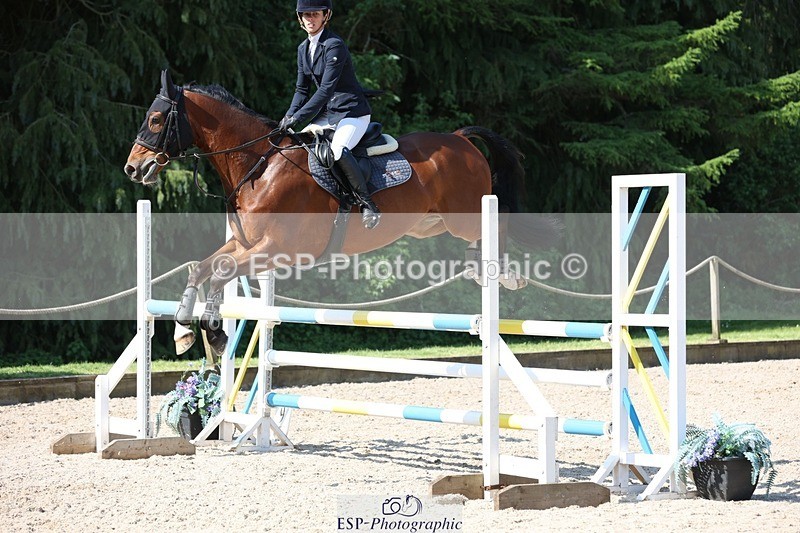 230513-100623-03675 - Cls 18 Snr 1.05m Open