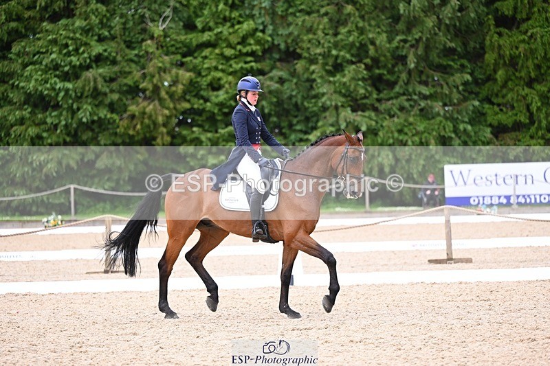 240524-125424-09373 - 153-LEGENDE_P-Ellie_Fredericks