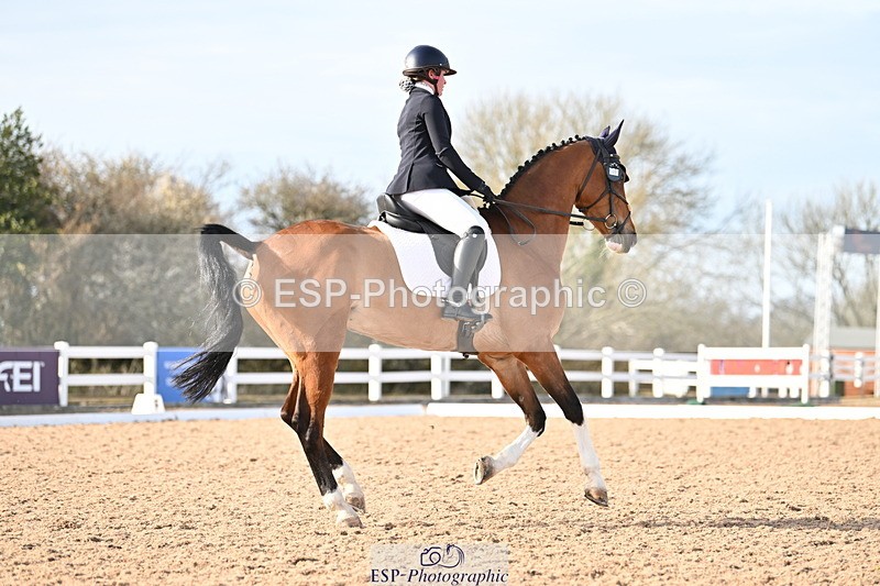 240324A-160947-04774 - Novice 28, 15.33 to 16.15