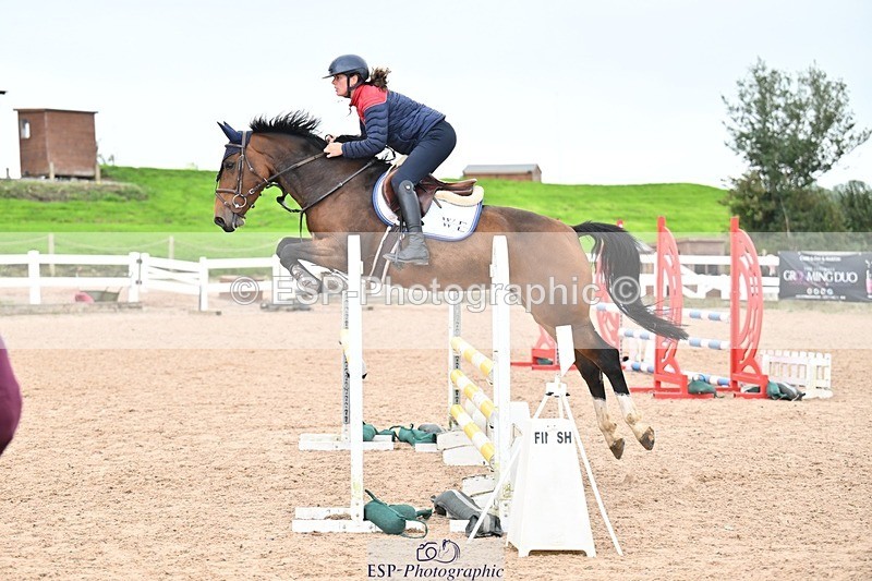 250920-124000-01150 - Cls 26+27 Club and Schools 90cm