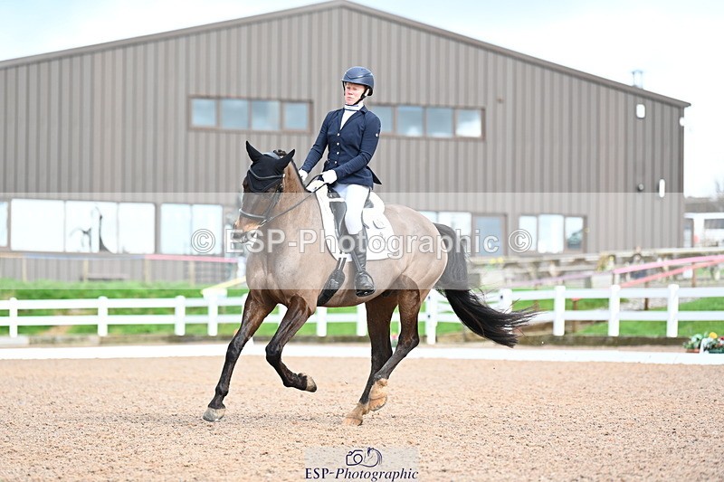 240218A-122024-07254 - 161-Katie.Warner-Active.Nuvalari