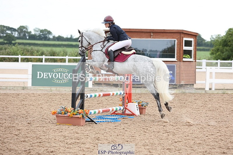 240630A-162623-15163 - Cls 33 Foxhunter and 1.10m Open