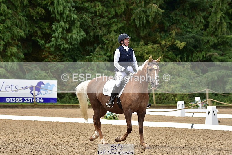 250719A-102522-03660 - 086-Alison.Nicoll-Moondust