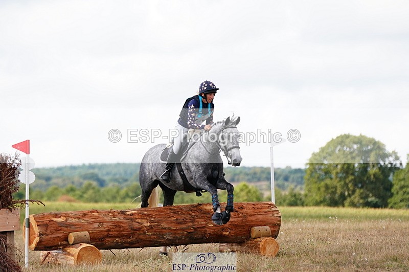 250803A-162128-17138 - Q-754-Leigh.Smallacombe-CRUISING.CARRA