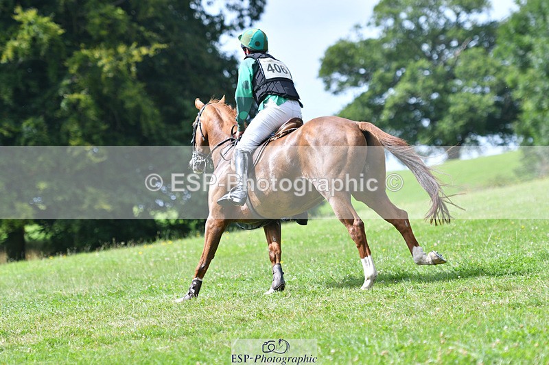 240804-104107-10438 - 406-Harry_Rowcliffe-22_CARROT_GOLD