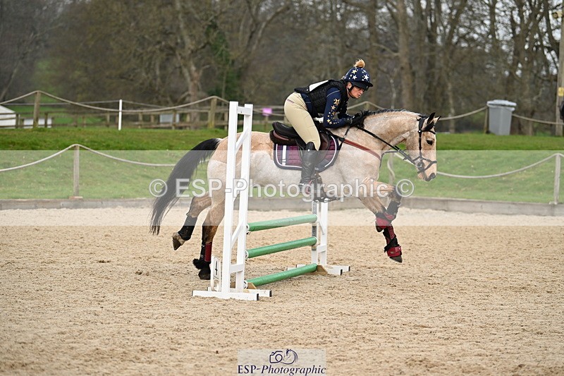 250309A-093537-00239 - Cls 01 70cm 09.00 to CW