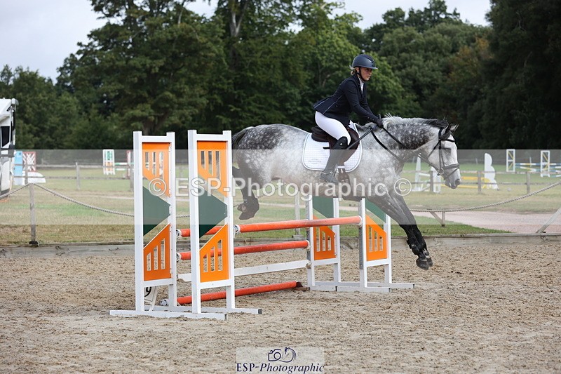 250829A-103719-01174 - Cls 7 British Novice and 90cm