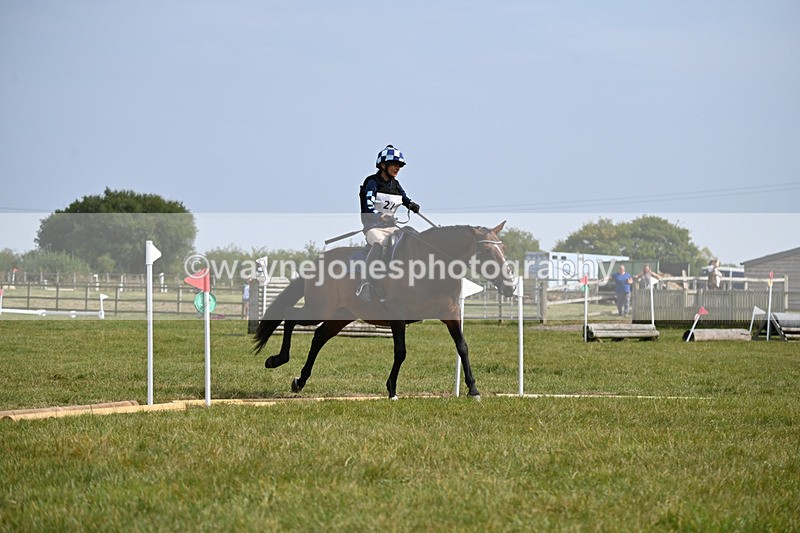 WJ6_1015 - 60cm XC Time 12:34 to 12:54