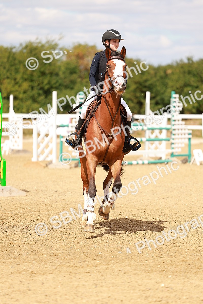 SBM_006584 - Class 4 - Senior British Newcomers - 1.10m