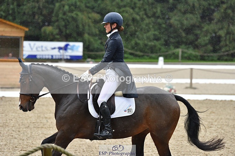 231018-143318-00594 - 001-HAZY.DREAM-Danielle.Dunn-DR