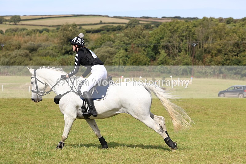3E7A6471 - Class 1: Trebudannon Open: Pheasant Feeder