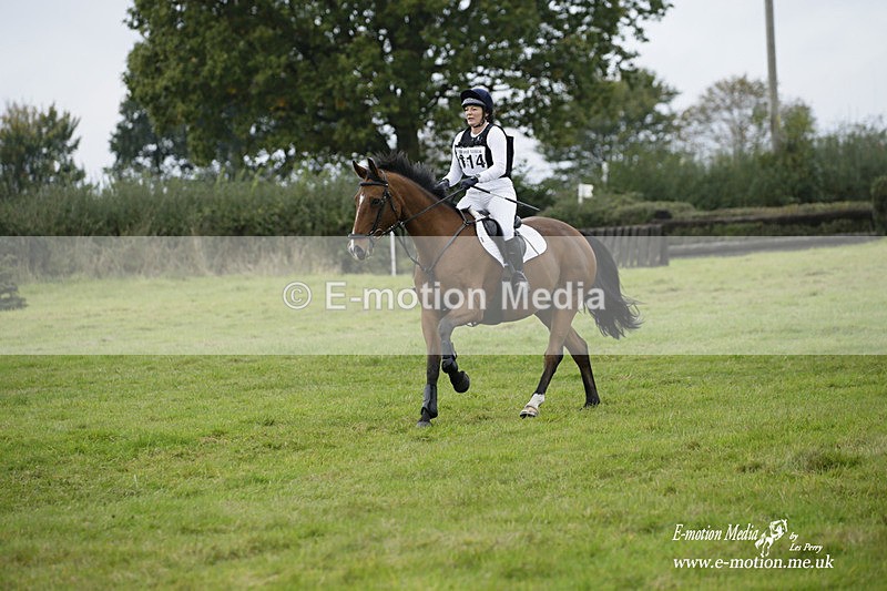  WWHT 171021 2238 - Novice Pairs (0.80m)  17/10/21