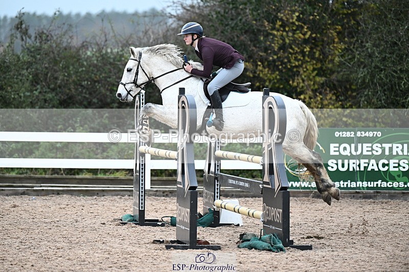 231118A-141239-03322 - Cls 9 Foxhunter & 1.10m Open
