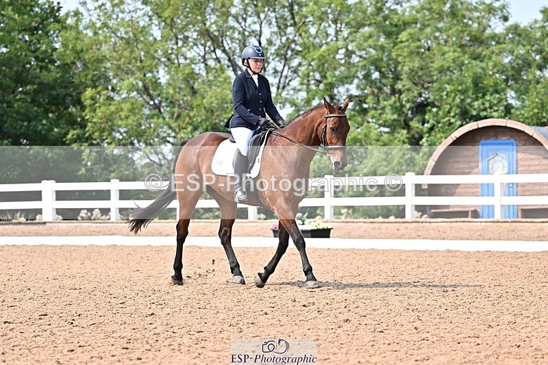 250816-141339-05303 - 146-Jean.BucklandCourt.Esquire